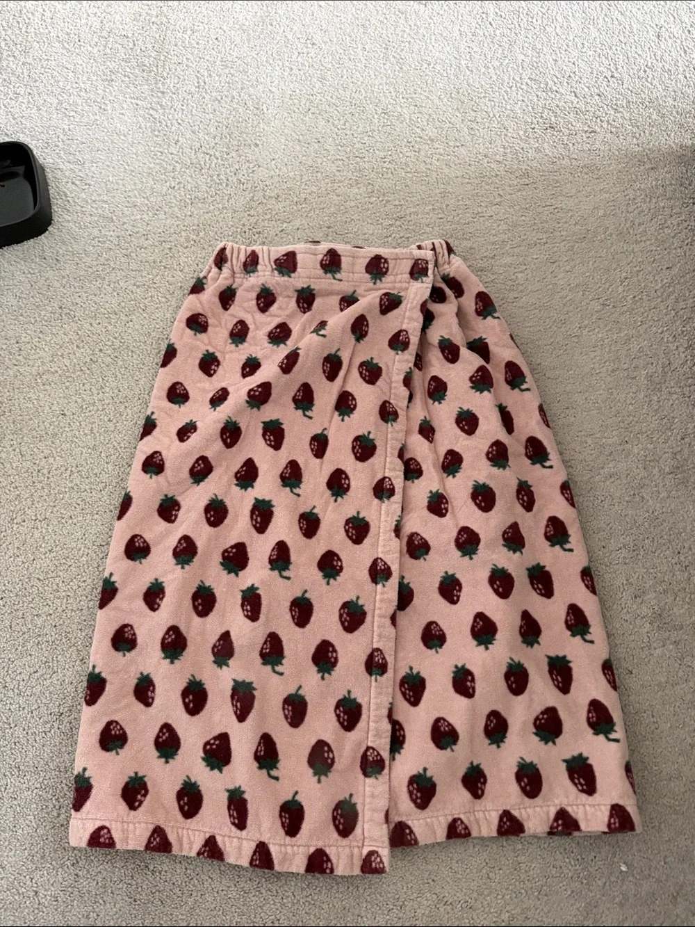 Room Essentials Pink Strawberry Print Bath Wrap Towel